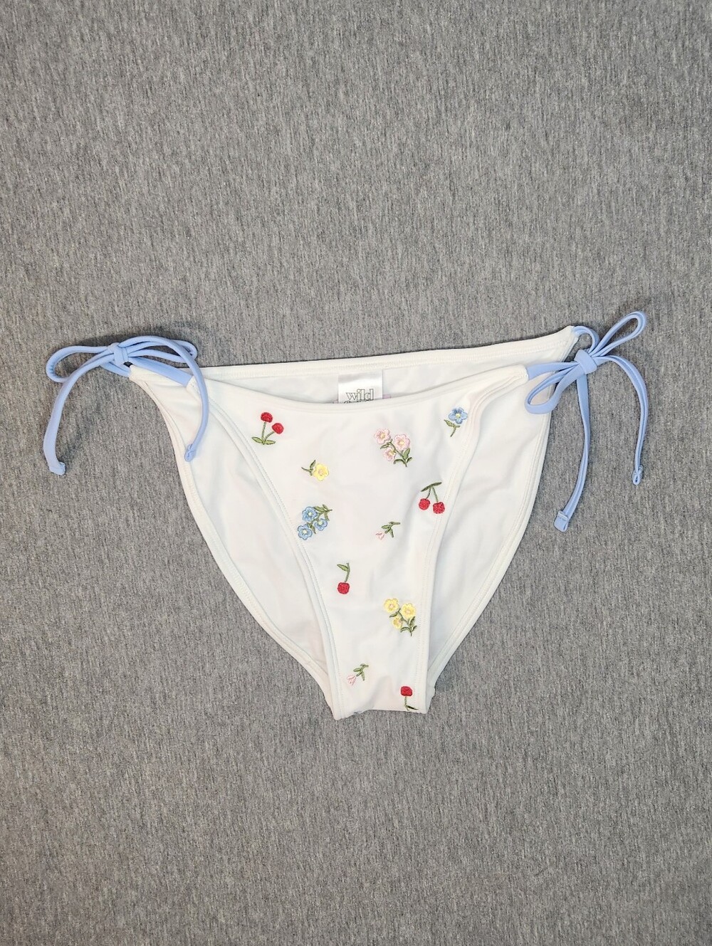 Wild Fable Women’s Embroidered Cherry Side‑Tie Bikini Bottom – White (Size M)